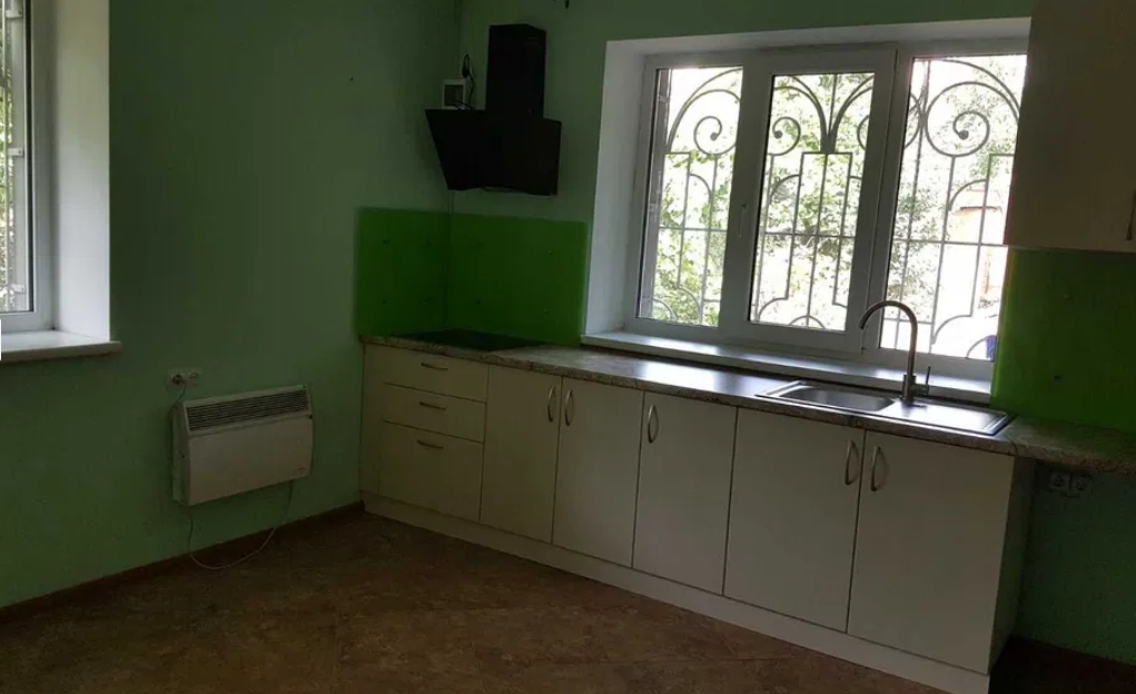 продажа многокомнатной квартиры номер A-174208 в Приморском районе, фото номер 10